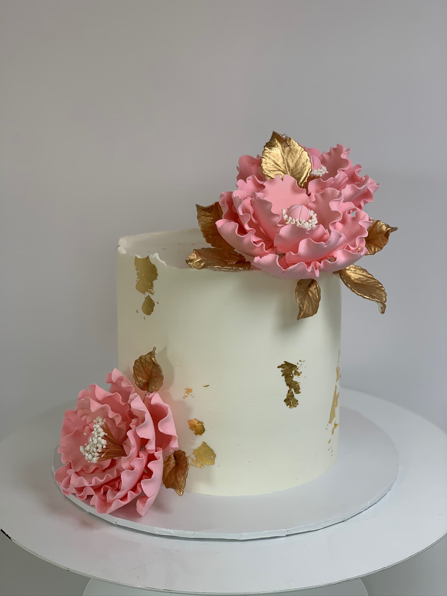 Custom cake by Dolce By Jery