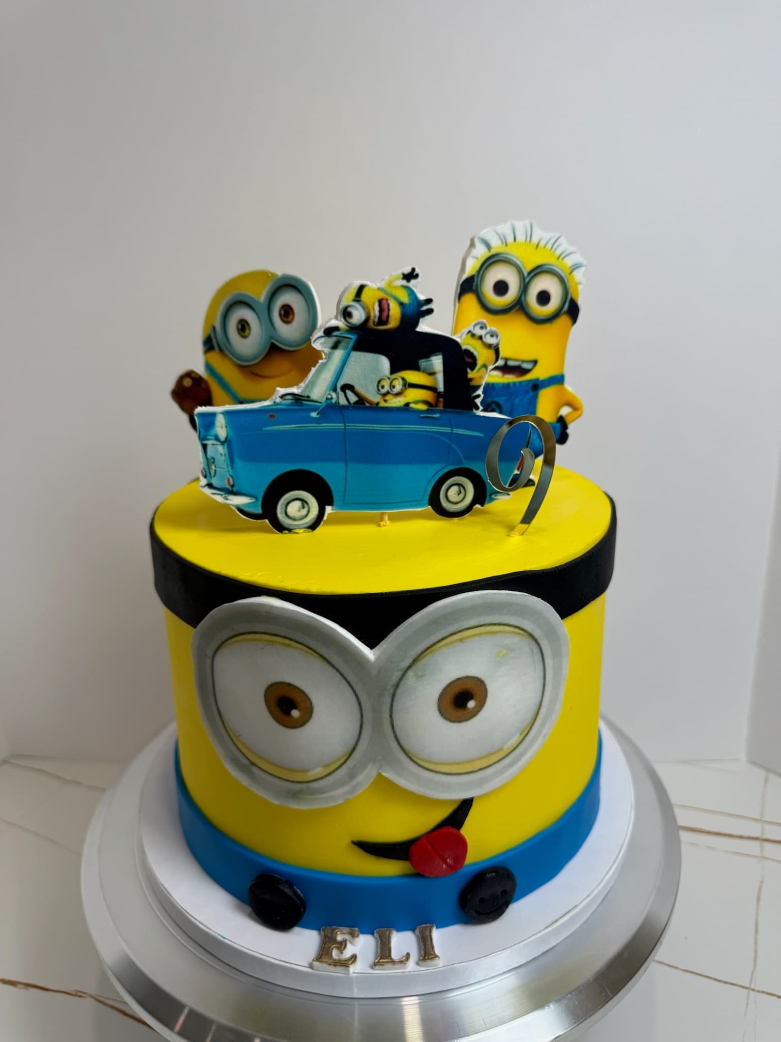 Minions birthday cake